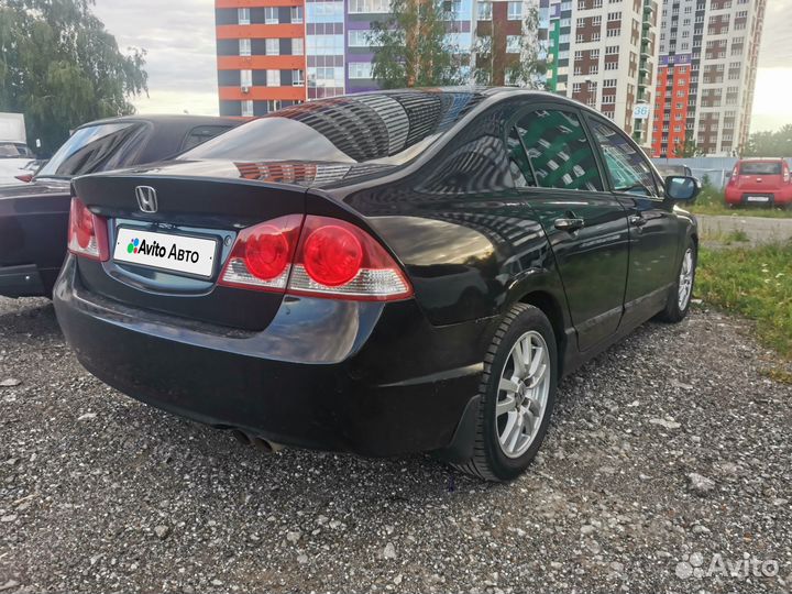 Honda Civic 1.8 AT, 2008, 260 000 км