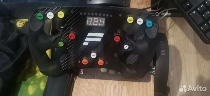 Fanatec ClubSport Steering Wheel Formula Carbon