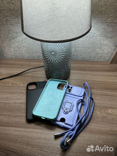 Вещи, платья, чехлы на iPhone 14