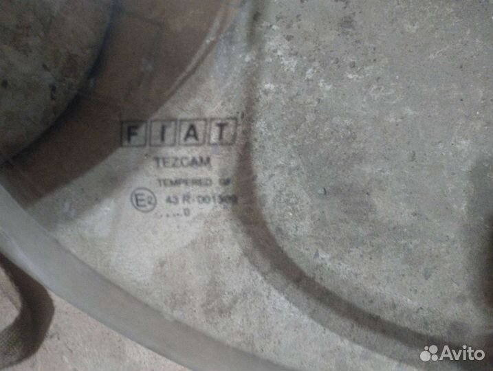 Стекло переднее правое Fiat Doblo