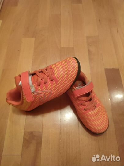 Детские футбольные бутсы 30 размер бу