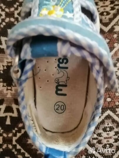 Босоножки детские и тапочки крокс 29