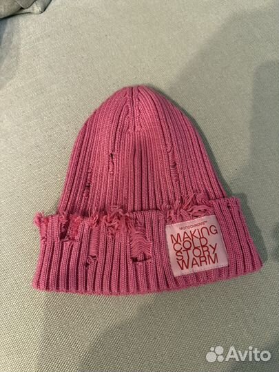 Monohrome шапка gypsy розовая