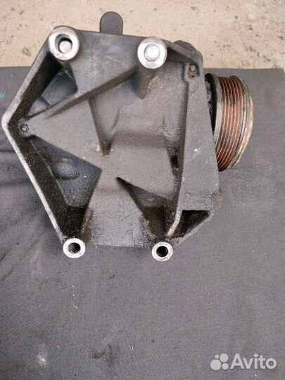 Компрессор кондиционера Opel zafira b дизель