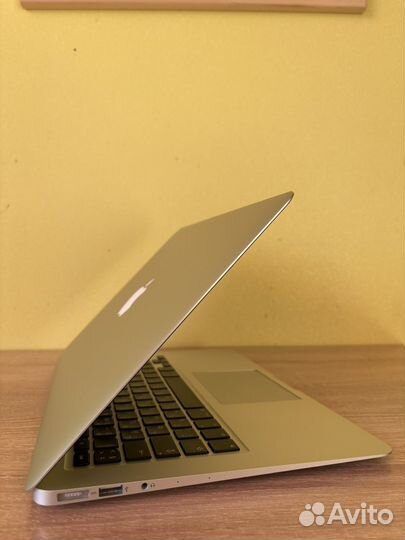Apple macbook air 13