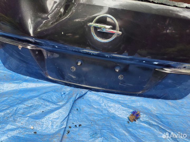 Крышка багажника opel astra h универсал 2012