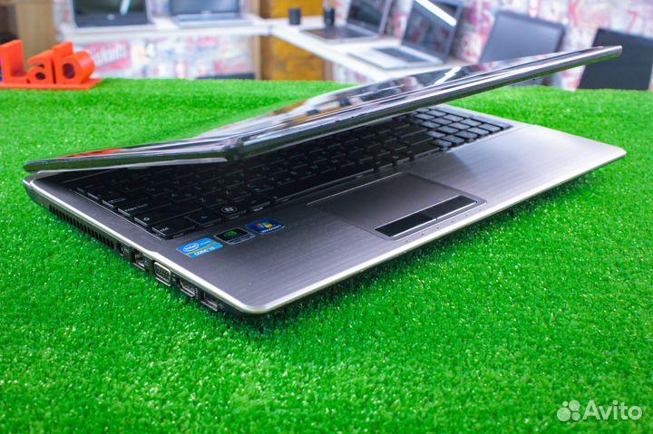 Ноутбук Asus Core i3/4Gb/GeForce 540/640Gb