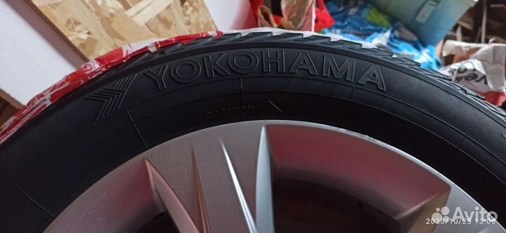 Yokohama IceGuard Stud IG65 205/65 R16