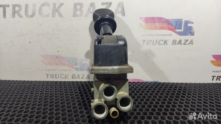 Рычаг стояночного тормоза