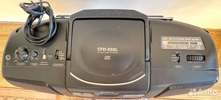 Магнитофон / музыкальный центр sony