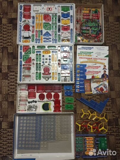 Детали для электронного конструктора Знаток