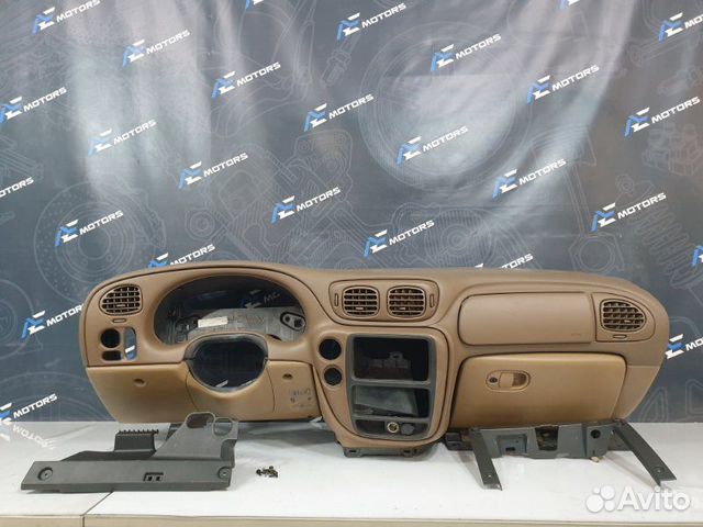 Торпедо Chevrolet Trailblazer GMT360 LL8 2002