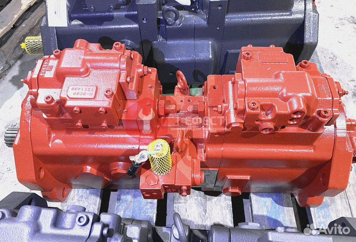 Гидравлический насос Hyundai R290LC-7 31N8-10050