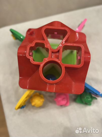 Развивающие игрушки домик сортер