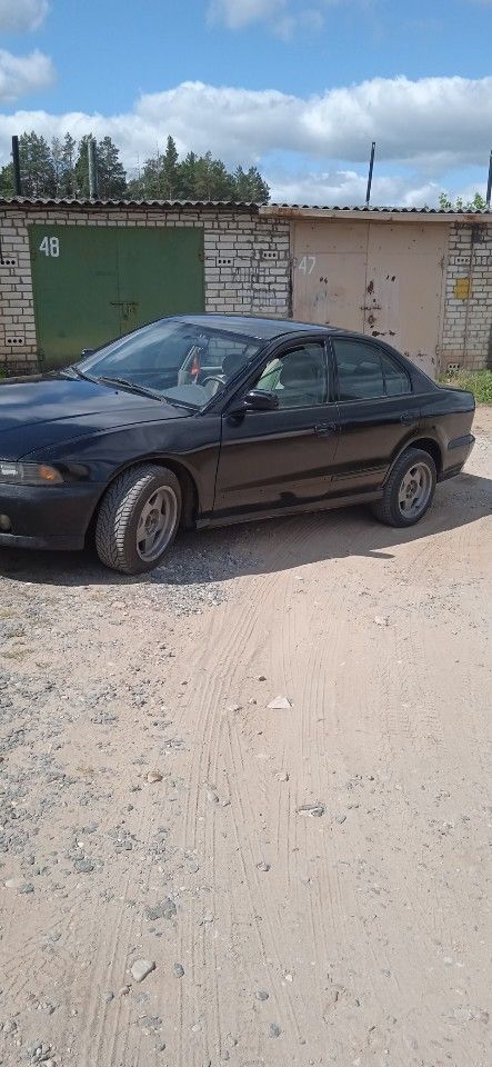 Mitsubishi Galant: фото владельца