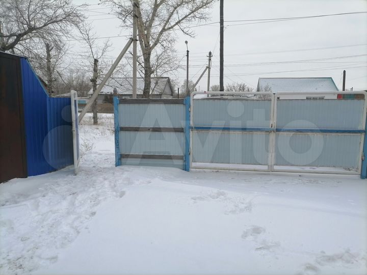 Коттедж 216,6 м² на участке 2,4 га