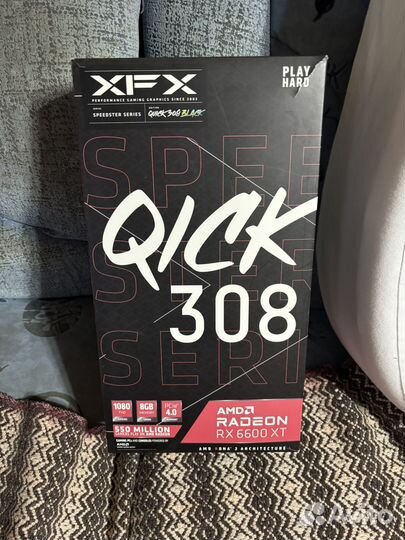 XFX Radeon RX 6600 XT Speedster qick308 Black