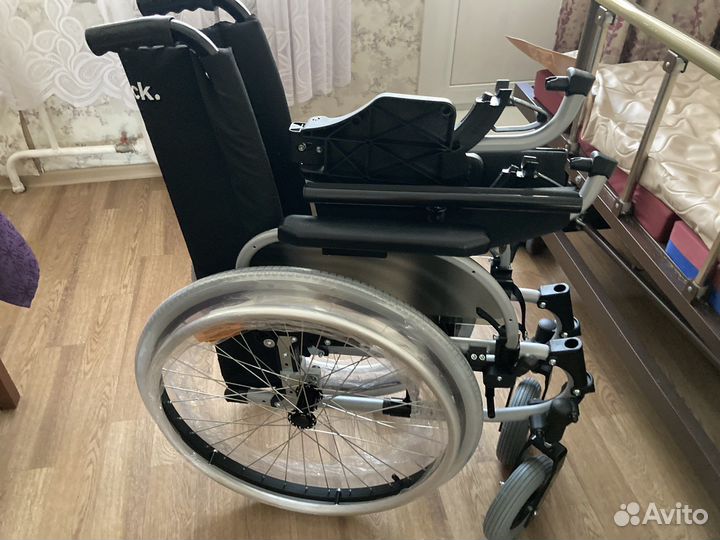 Коляска инвалидная