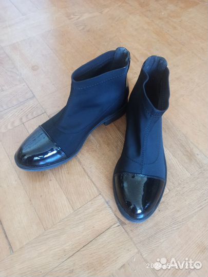 Ботинки новые весенние