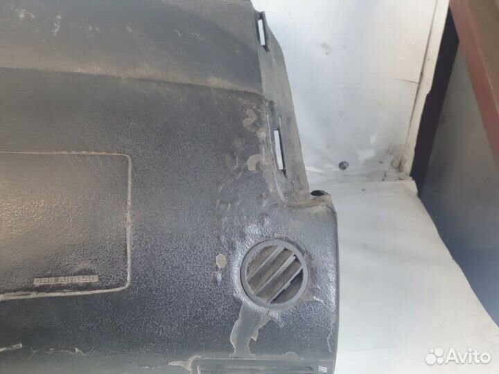 Торпедо Toyota Corolla 120 ZZE121L 2005