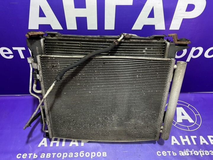 Кассета радиаторов Kia Ceed ED D4FB 2010