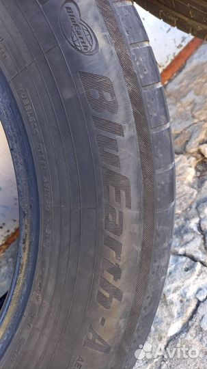 Yokohama BluEarth-A 215/65 R17 99V