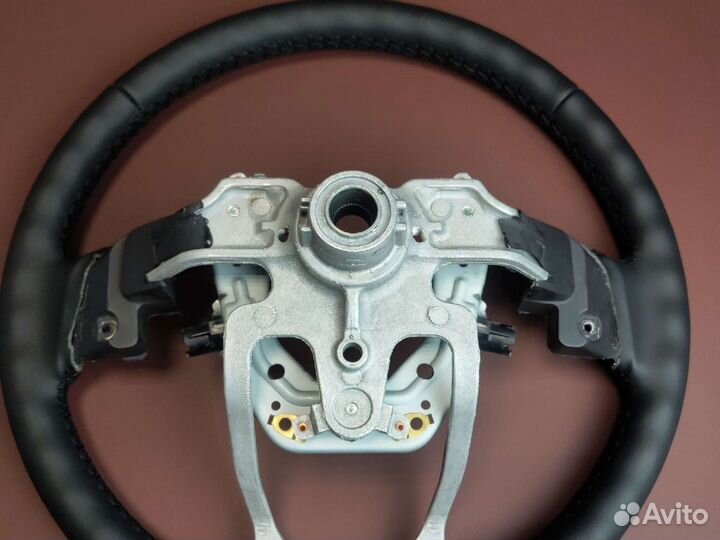 Руль Hyundai Solaris (2011-2017) перетянутый