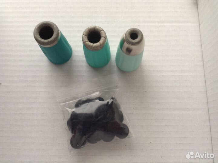 Прибор для вакуумного пилинга кожи