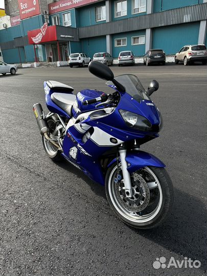 Yamaha yzf-r6