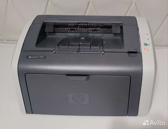 Принтер лазерный HP LaserJet 1010 black