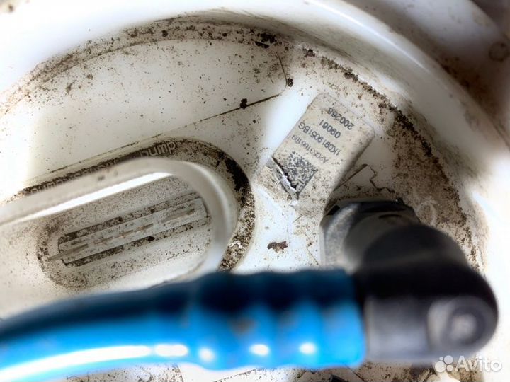 Насос топливный Volkswagen Golf A6 BSE 2009