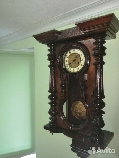 Старинные часы