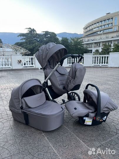 Коляска 3в1 новая