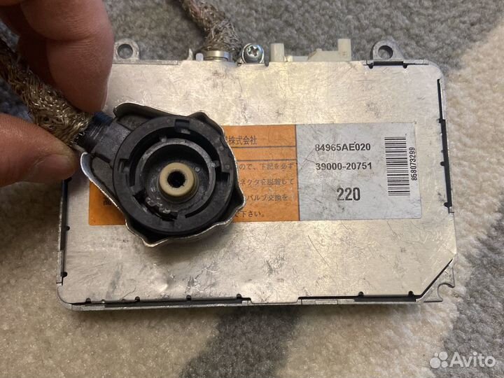 Блок розжига ксенона Subaru