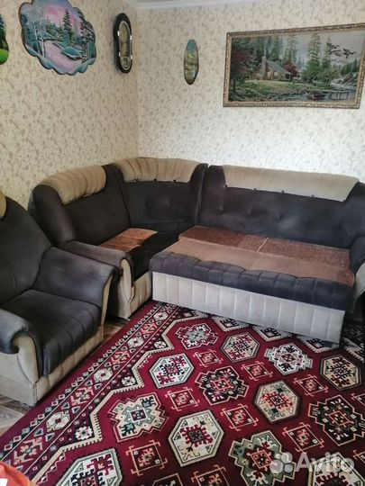 Большой угловой диван бу