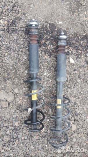 Задние амортизаторы Равон р2