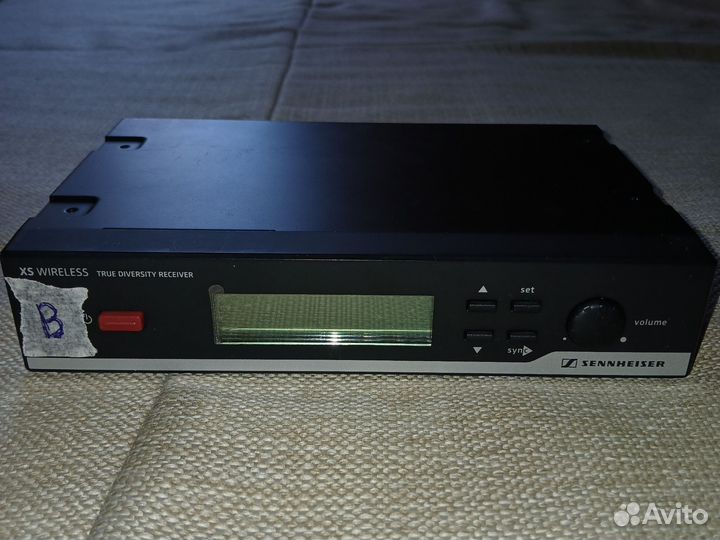 Приёмник sennheiser em 10