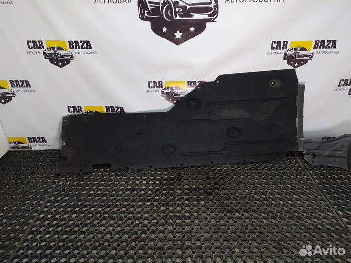 Защита днища правая R BMW X1