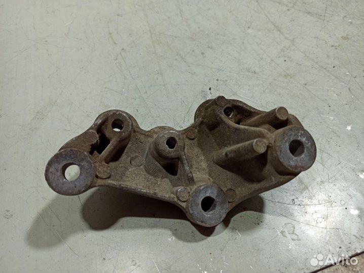 Кронштейн Chevrolet Aveo T250 T250