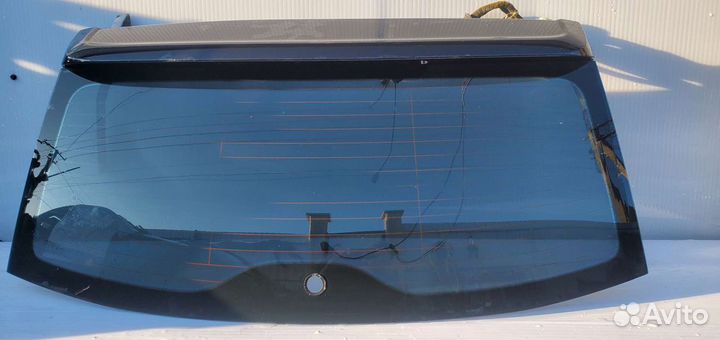 Стекло крышки багажника VW Touareg GP 2004-2010г