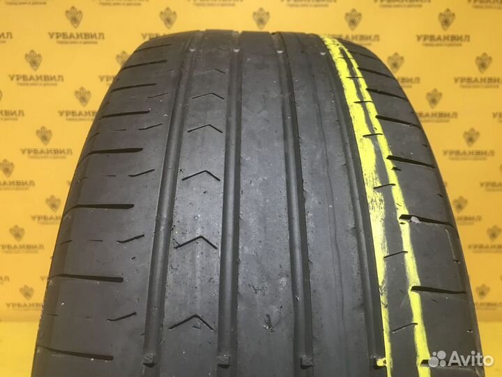 Continental ContiPremiumContact 5 215/55 R17 94W