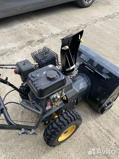 Снегоуборщик бензиновый самоходный бу
