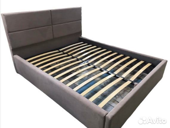 Кровать 