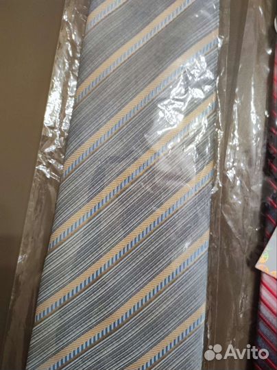 Мужской галстук новый