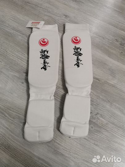 Защита для ног единоборства