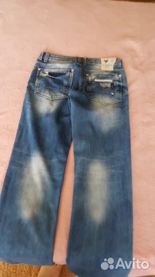Джинсы
