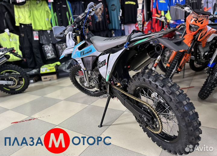 Мотоцикл Fxmoto CB250R