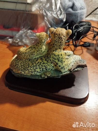 Фигурка леопарда