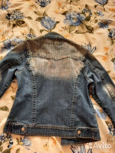 Джинсовая куртка женская 46- 48