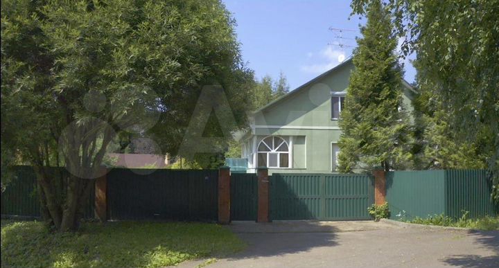 Дом 168,5 м² на участке 24,6 сот.